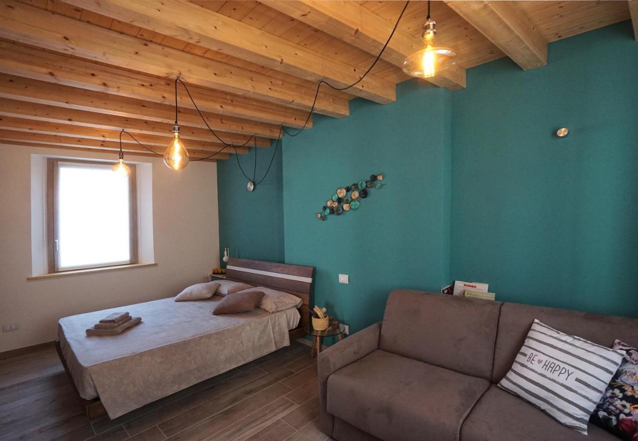 Toson D'Oro Bed & Breakfast Саббьонета Екстер'єр фото